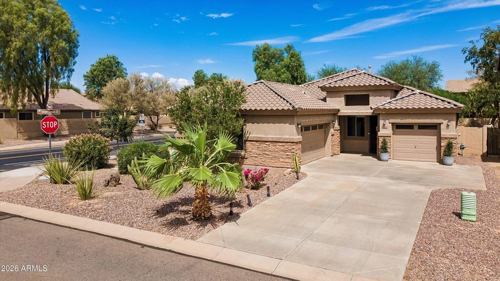 44186 W Mescal Street, Maricopa