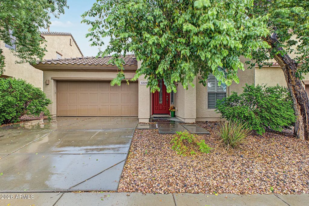 4328 W Powell Drive, New River