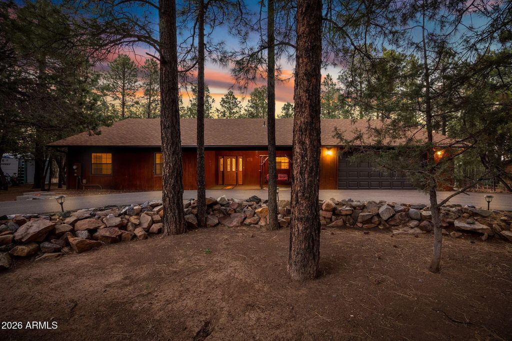 2202 Forest Park Drive, Overgaard