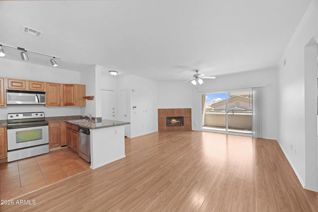16013 S Desert Foothills Parkway (unit 2153), Phoenix