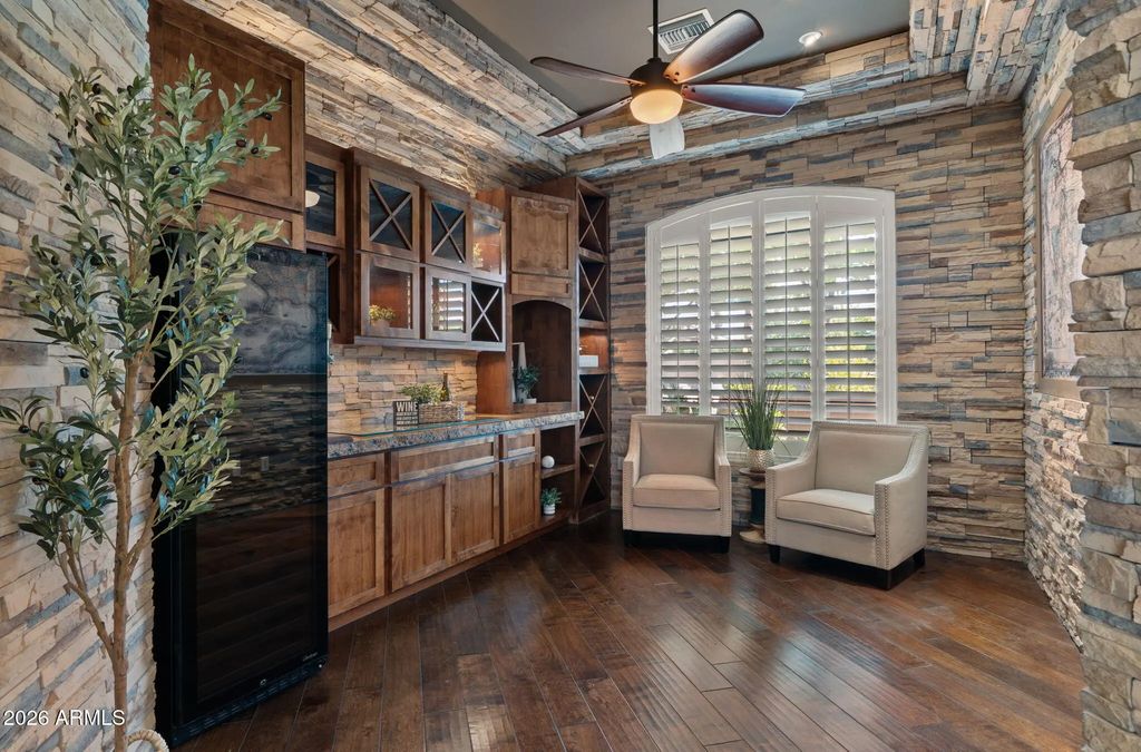 4654 E Meadowview Court, Gilbert