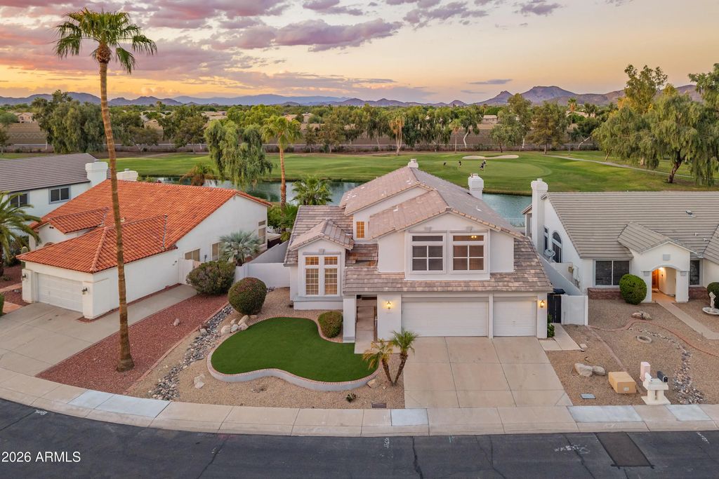 6914 W Escuda Drive, Glendale