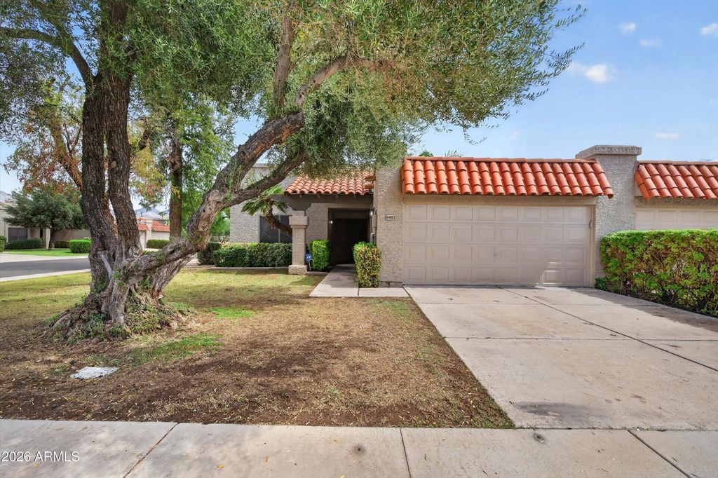 9493 E Jenan Drive, Scottsdale