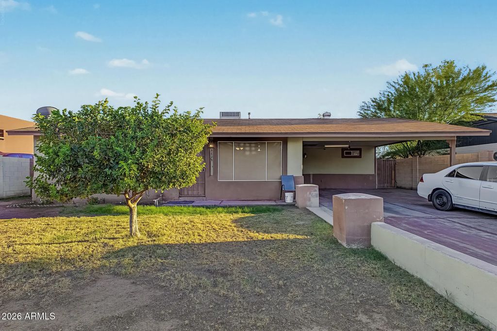 8823 W Osborn Road, Phoenix