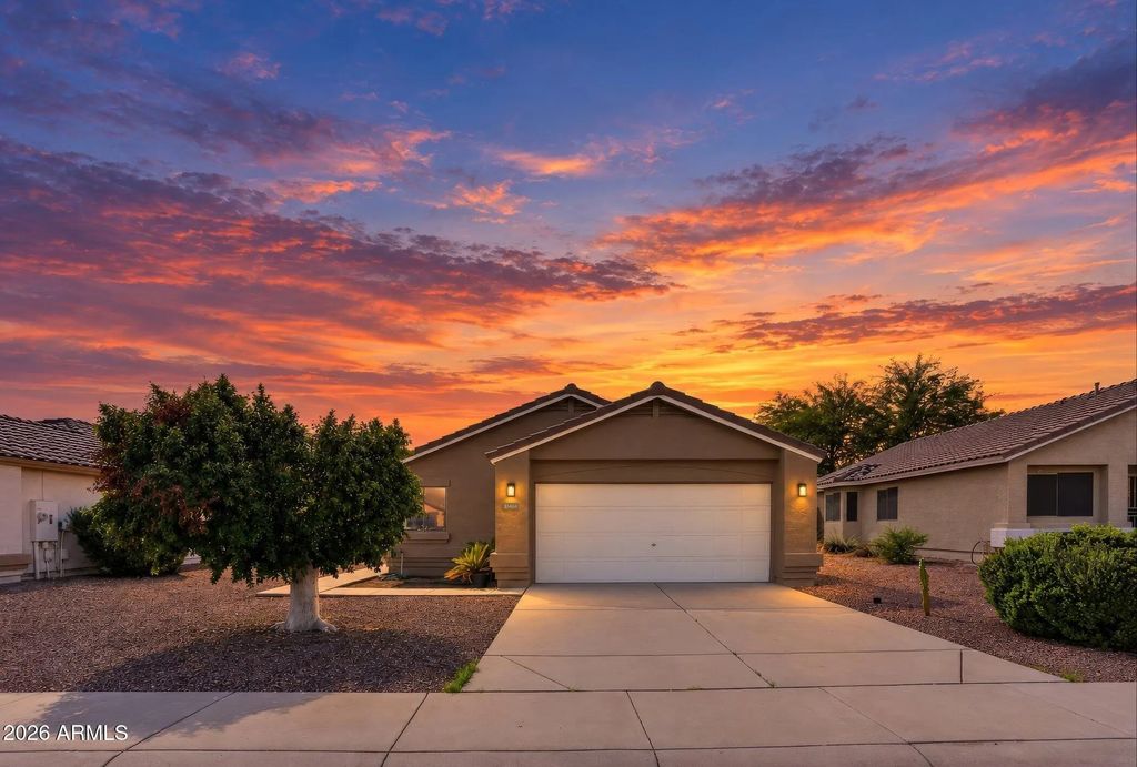 16464 N 137th Drive, Surprise