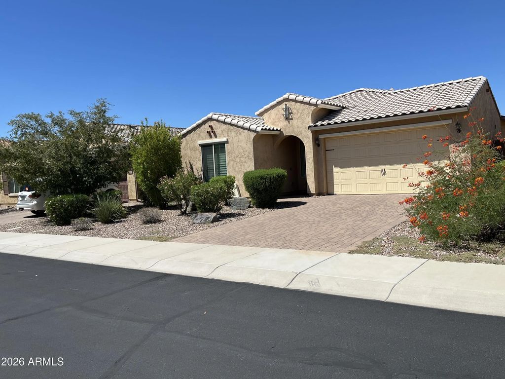 2710 E Saddlebrook Road, Gilbert