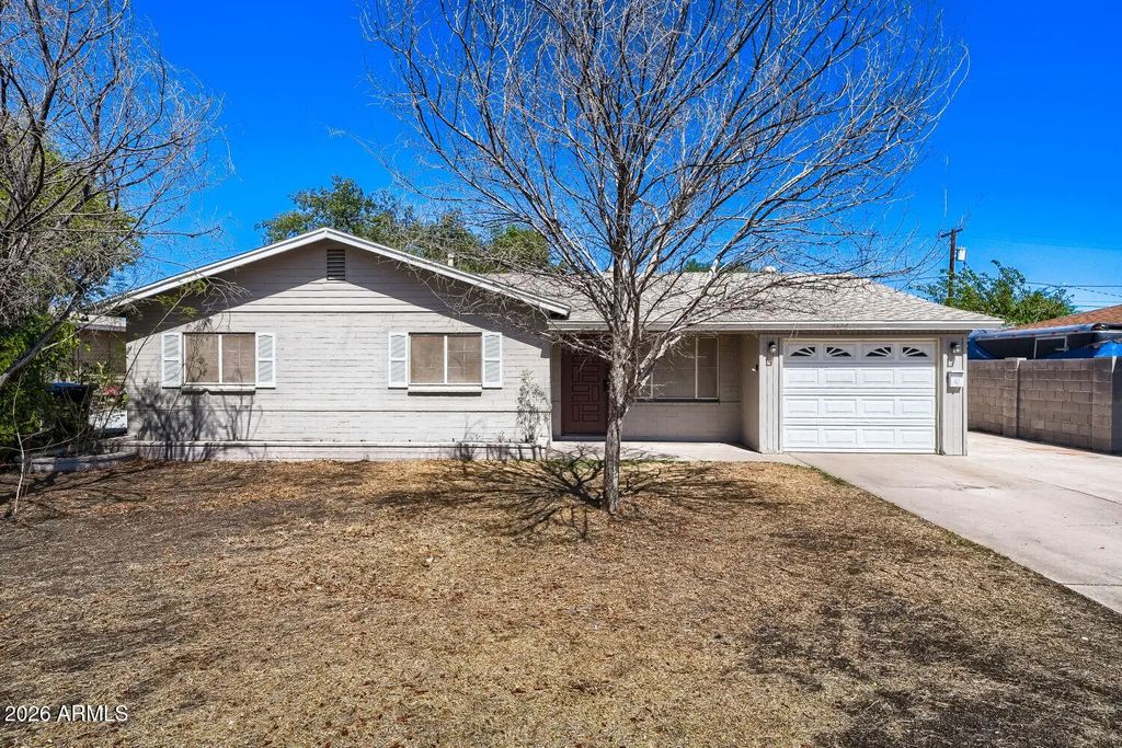 2406 W Marlette Avenue, Phoenix