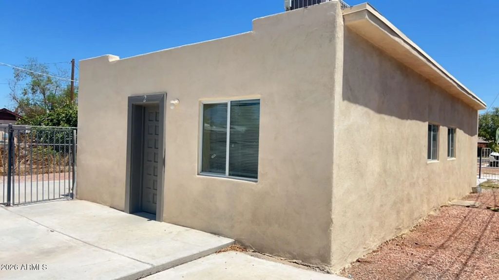 6714 N 54th Avenue (unit 2), Glendale