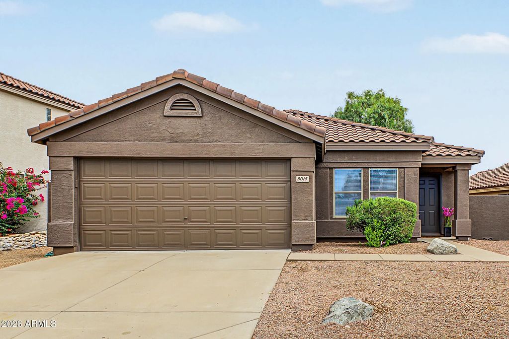 5015 E Peak View Road, Cave Creek