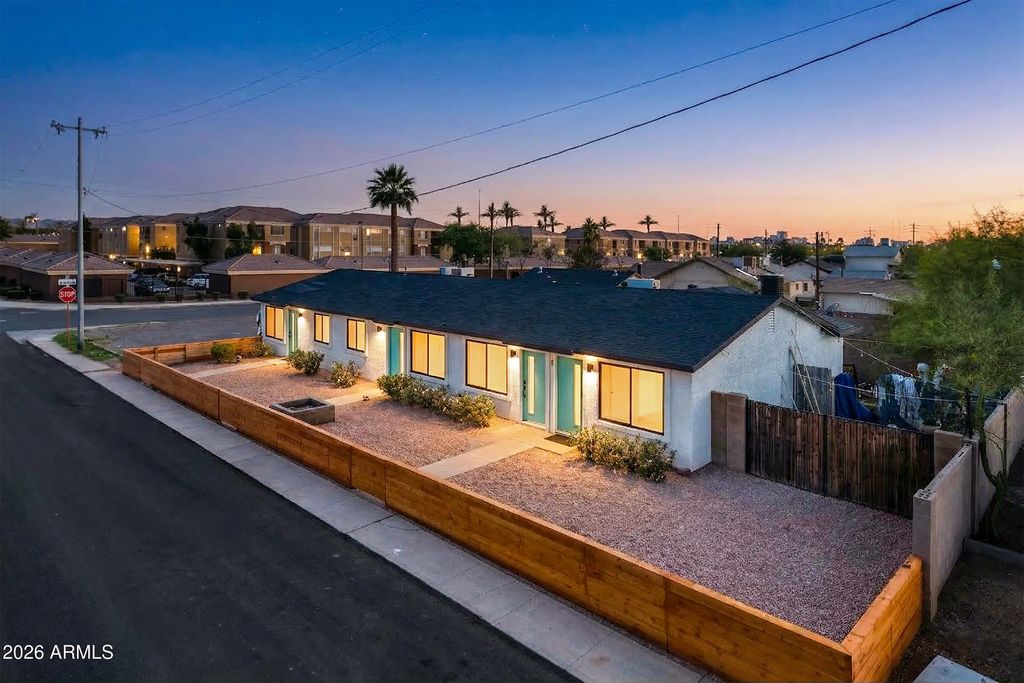 2444 E Willetta Street (unit 3), Phoenix