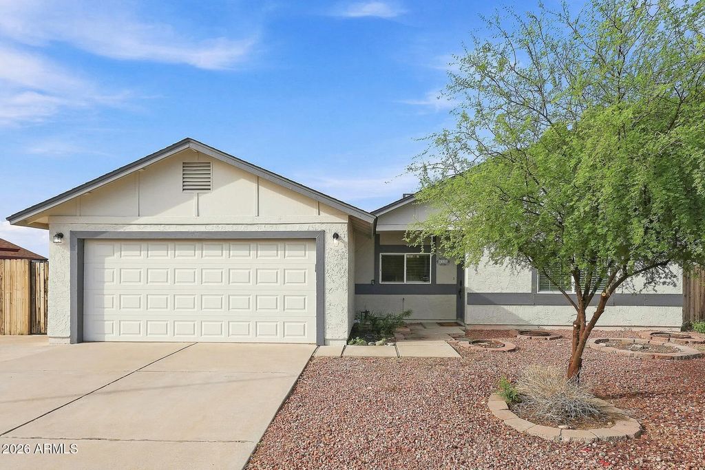 6325 W Hearn Road, Glendale