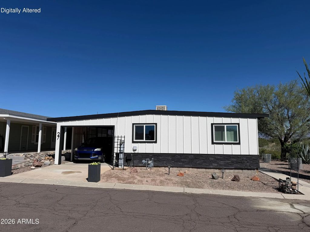 2501 W Wickenburg Way (unit 27), Wickenburg