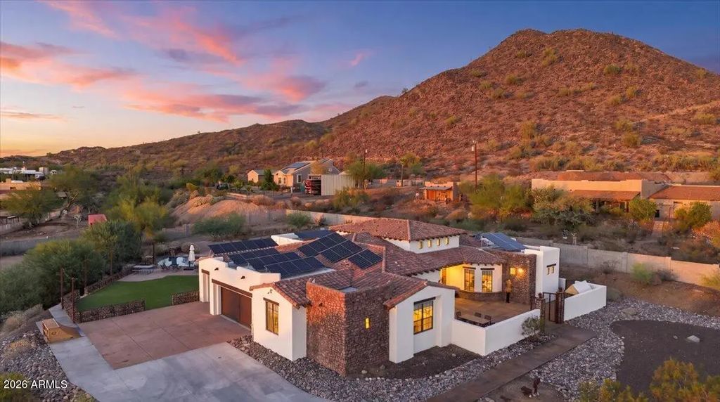 9134 W Happy Valley Road, Peoria