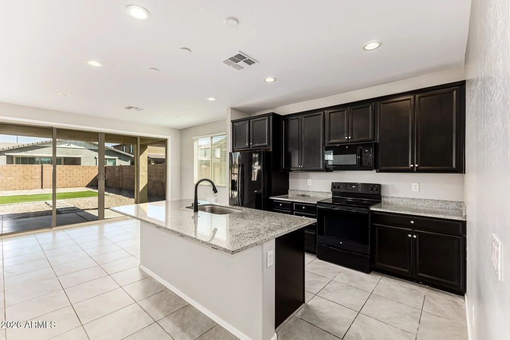 44200 W Palo Aliso Way, Maricopa