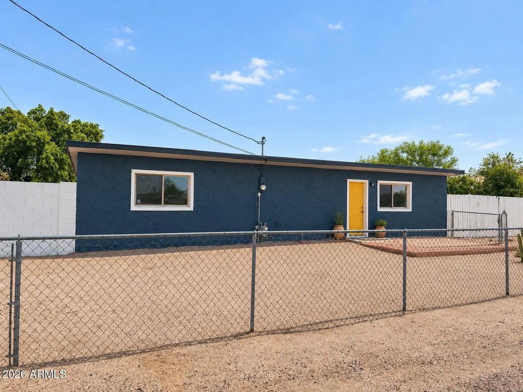 573 S Ocotillo Drive, Apache Junction