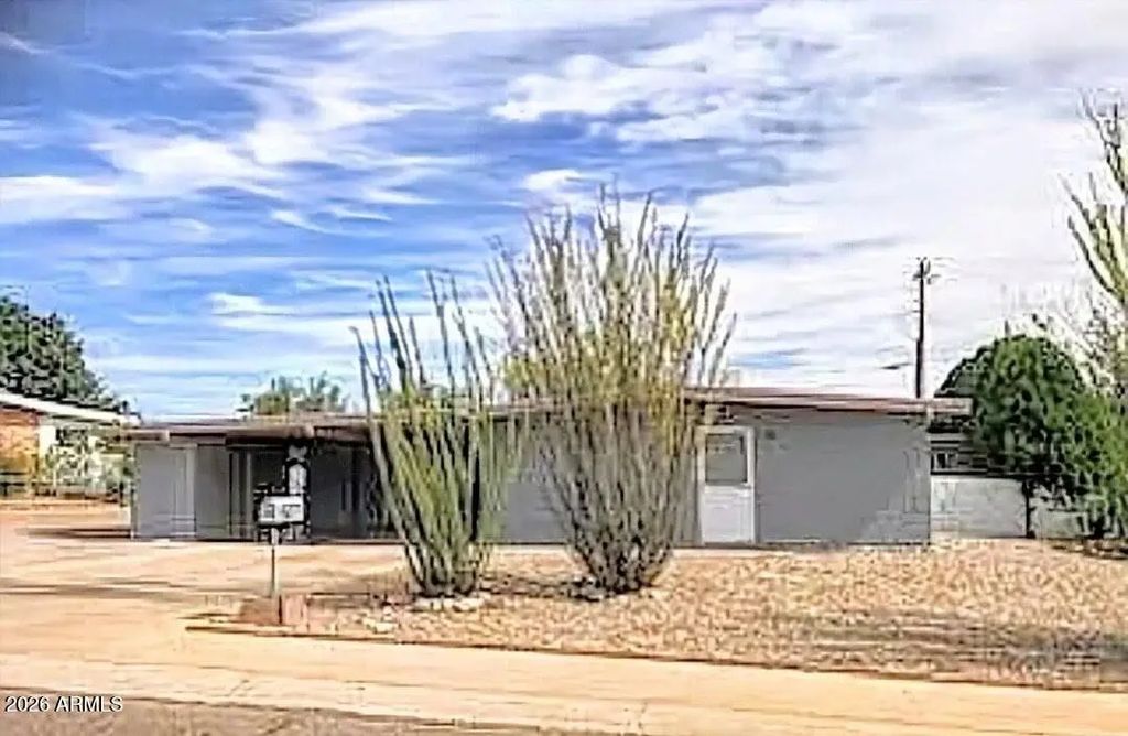 301 Pine Tree Drive, Sierra Vista