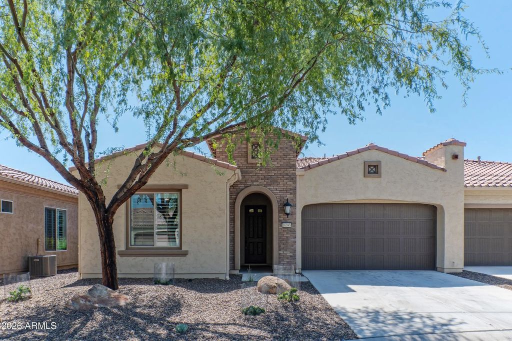 16949 W Cypress Street, Goodyear