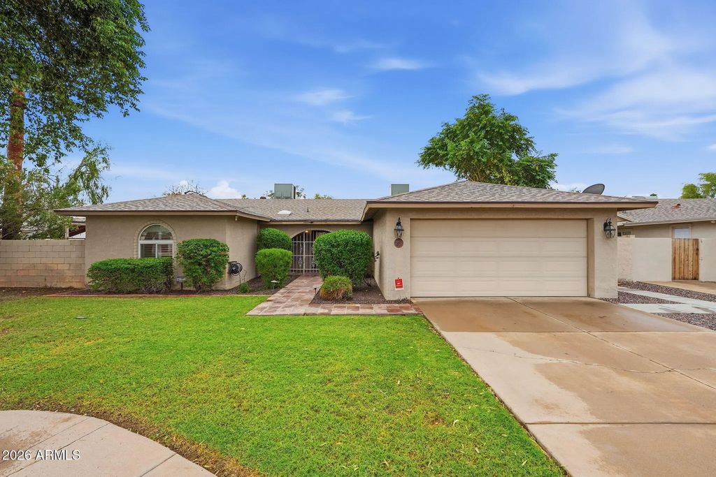 2533 W Laguna Azul Avenue, Mesa