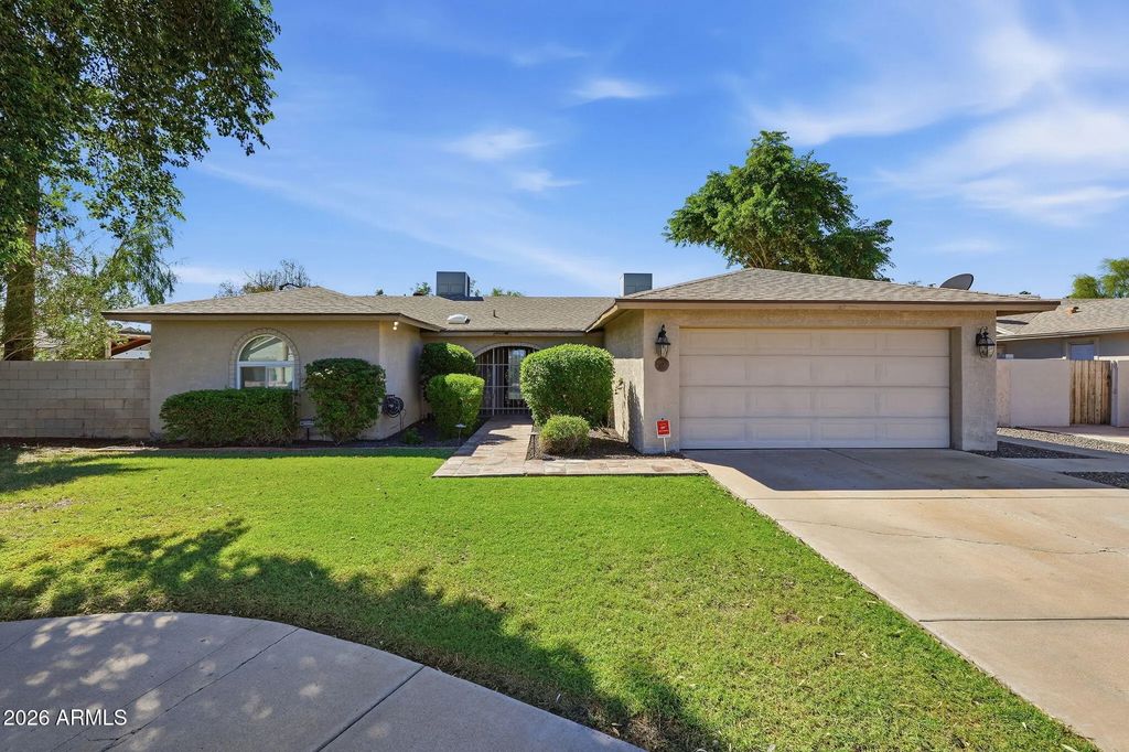 2533 W Laguna Azul Avenue, Mesa