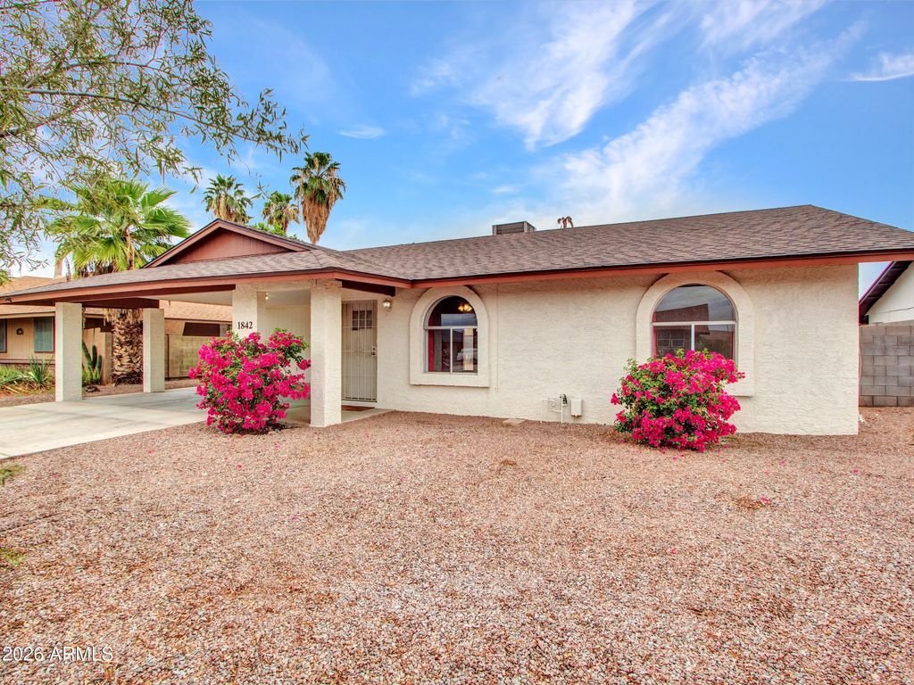 1842 E Grove Circle, Mesa