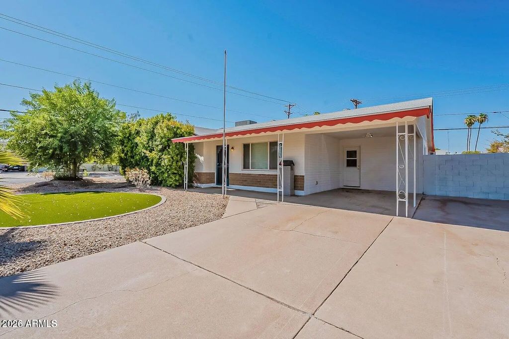 7228 E Garfield Street, Scottsdale