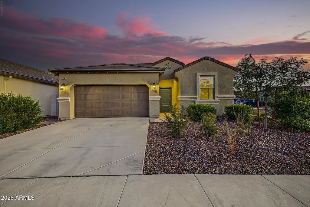 8297 W Clemente Way, Florence