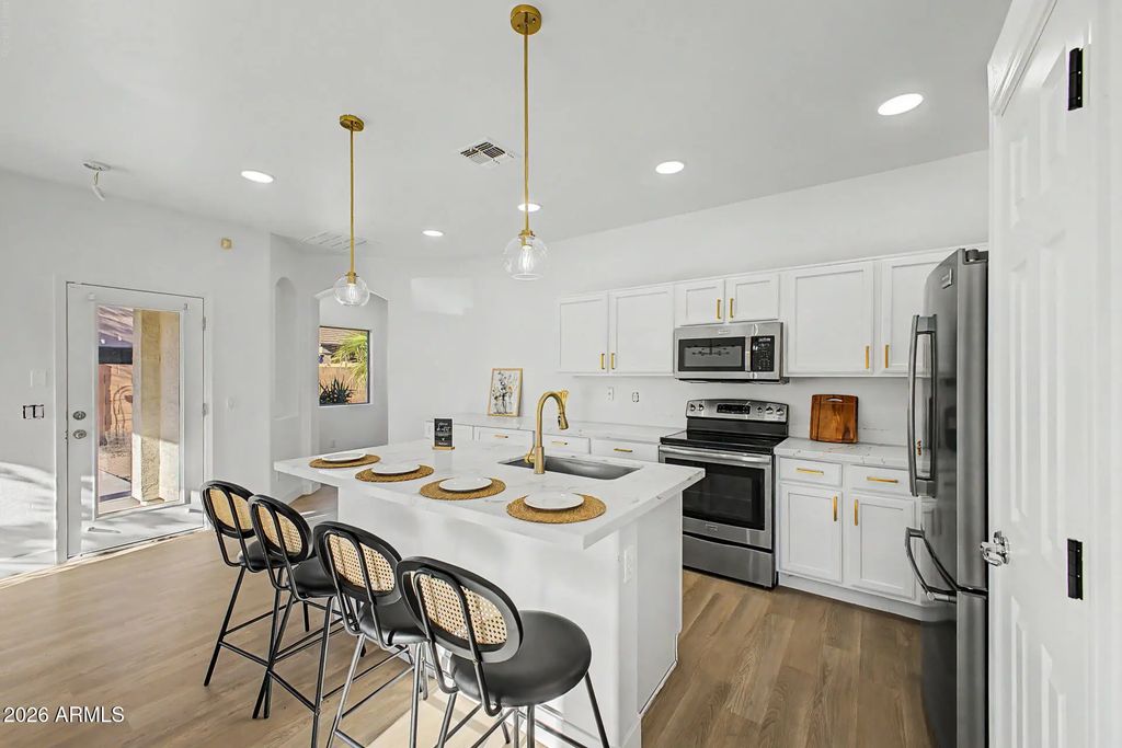 45070 W Windrose Drive, Maricopa