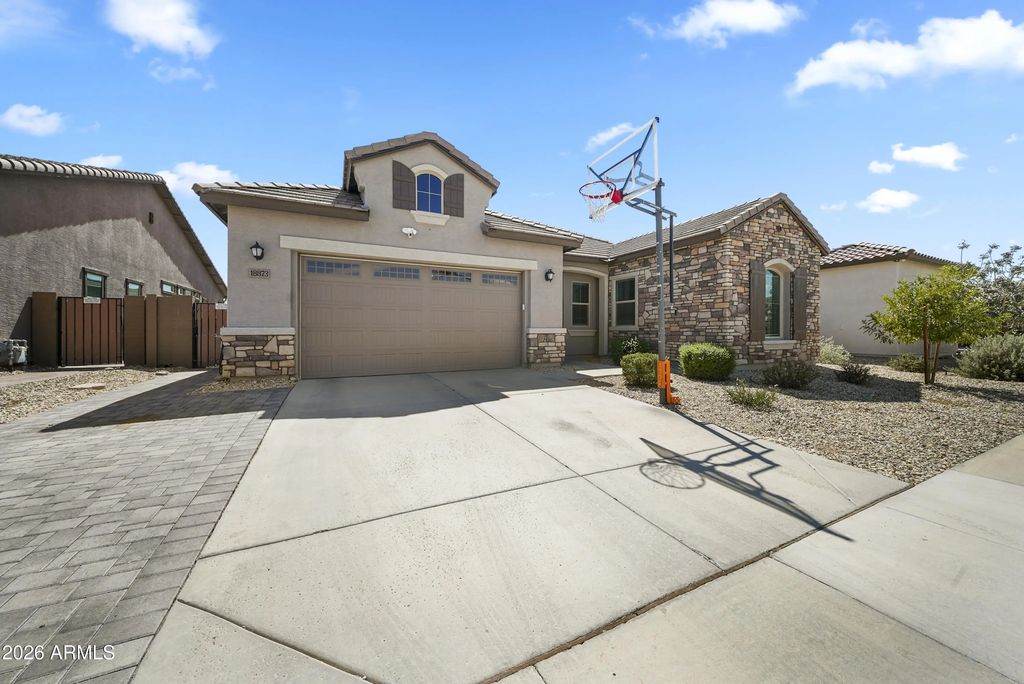 18873 W Shaw Butte Drive, Surprise