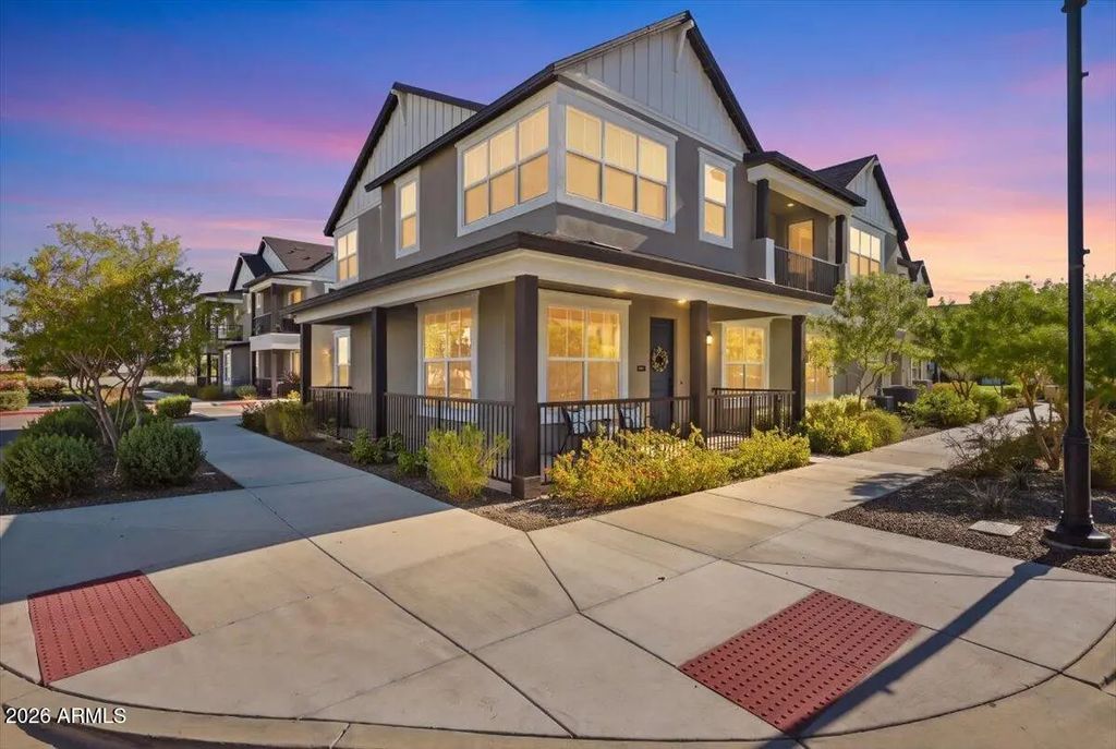 11300 N Casa Dega Drive (unit 1015), Surprise