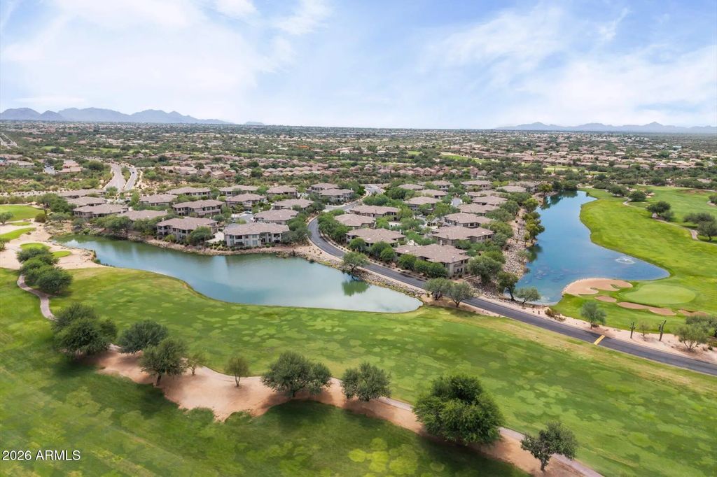 33550 N Dove Lakes Drive (unit 1002), Cave Creek