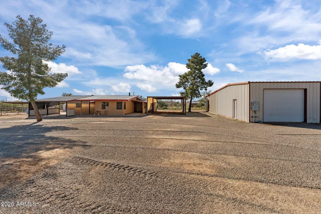 22905 W Ranch Road, Congress