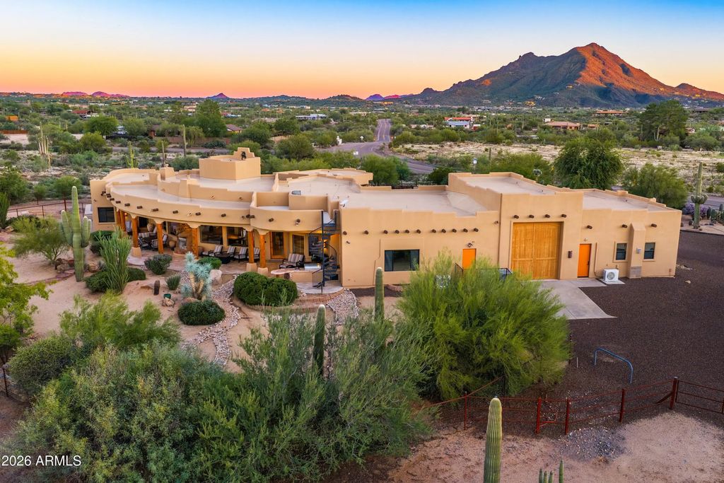 40025 N Spur Cross Road, Cave Creek
