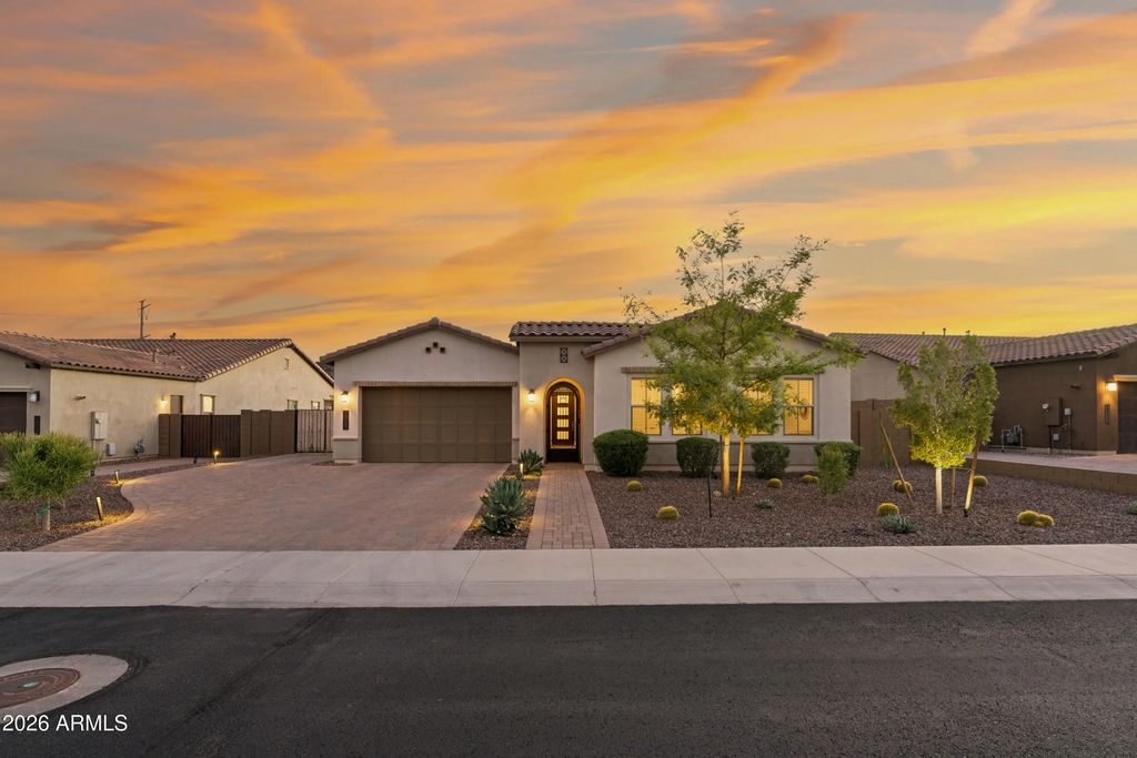 2015 E Villa Linda Drive, Phoenix