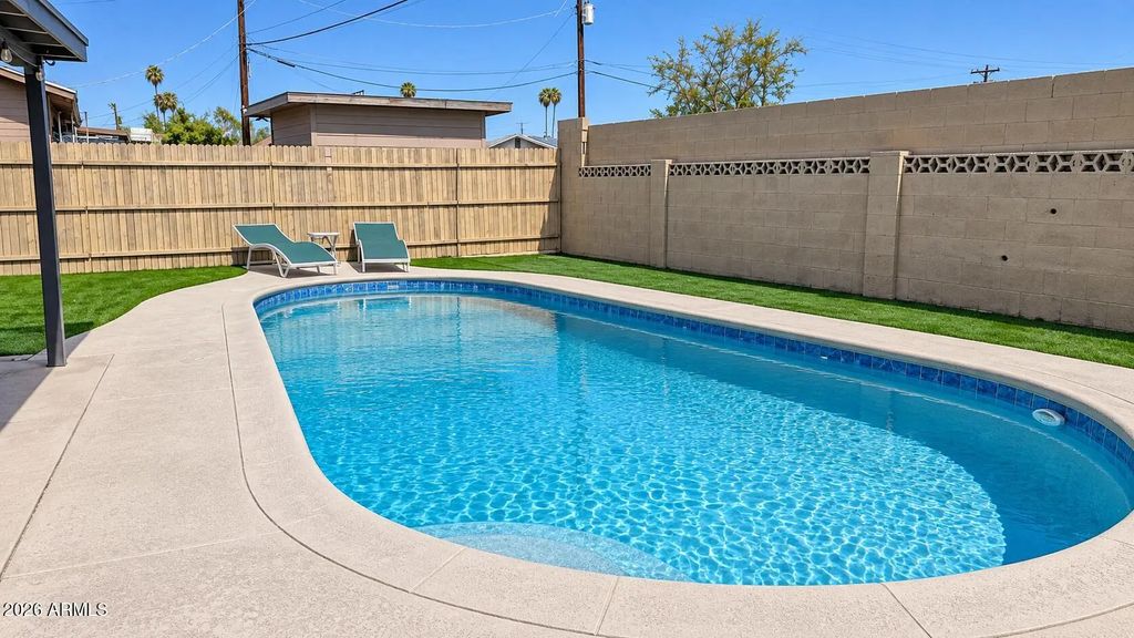 3817 N 59th Drive, Phoenix