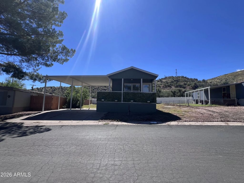 2165 N Wheatfields Road (unit 3), Globe