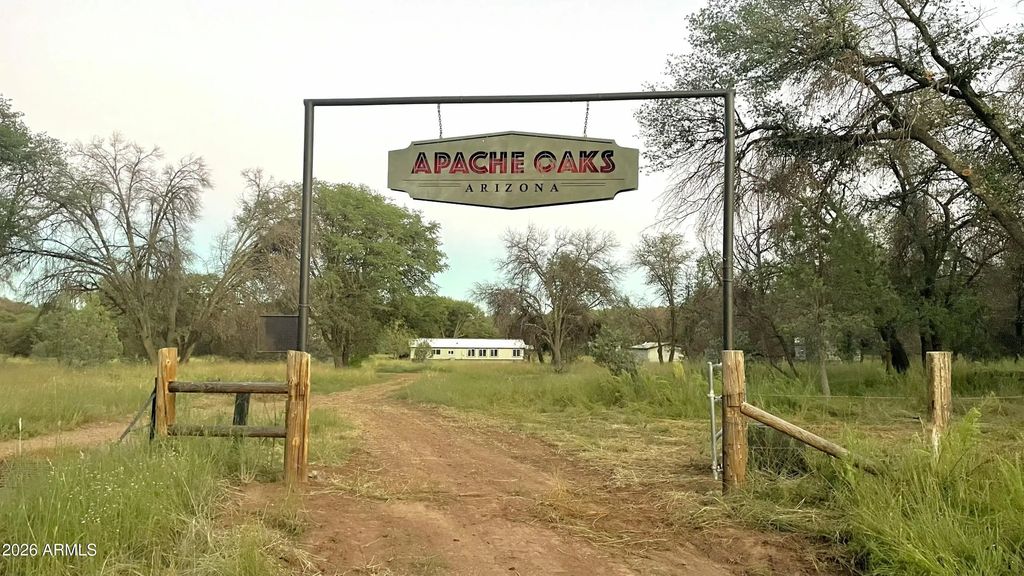 69 Abc Road, Patagonia