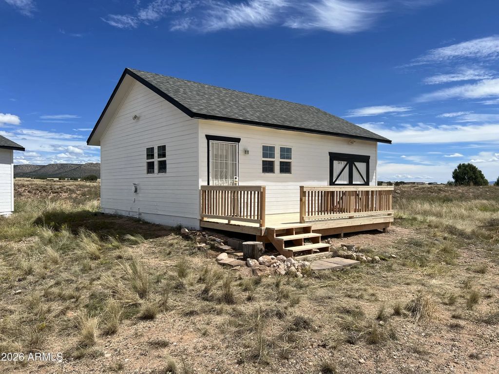 3434 W Malapai Road, Paulden
