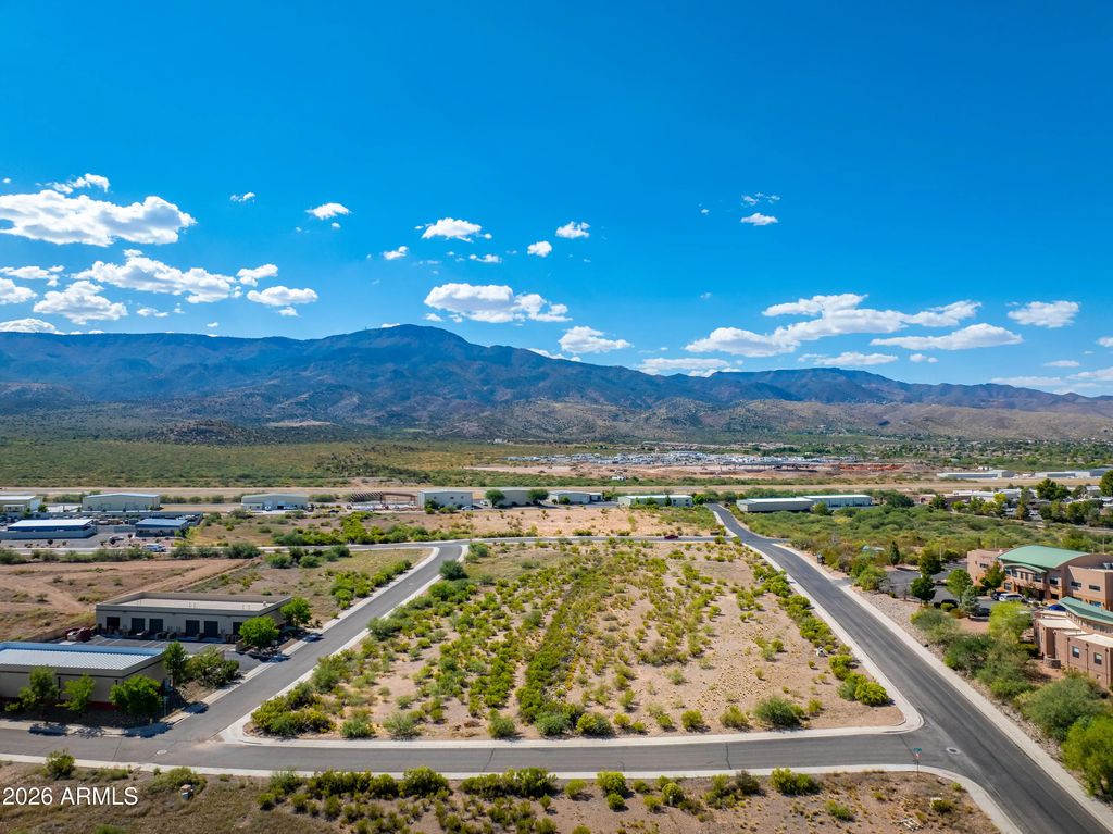 9 E Crimson Road (unit 18), Cottonwood