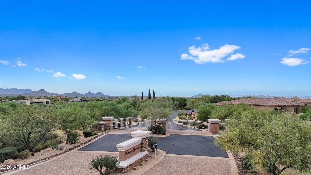 10634 E Rising Sun Drive (unit 1), Scottsdale