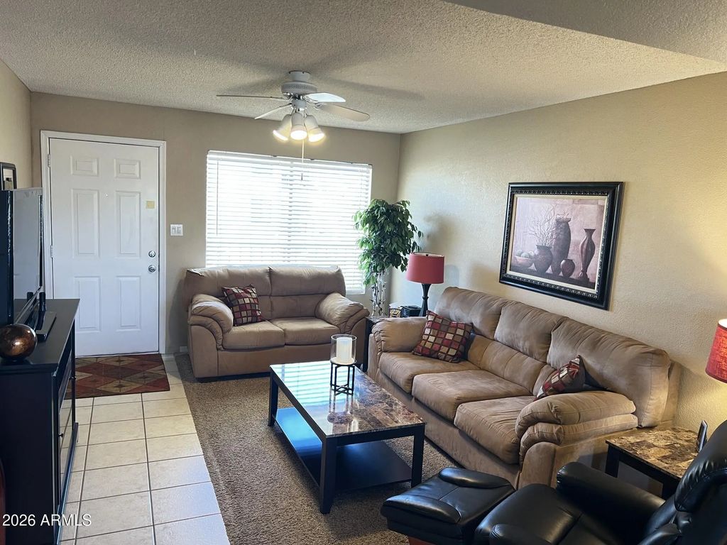 5518 E Lindstrom Lane (unit 2023), Mesa