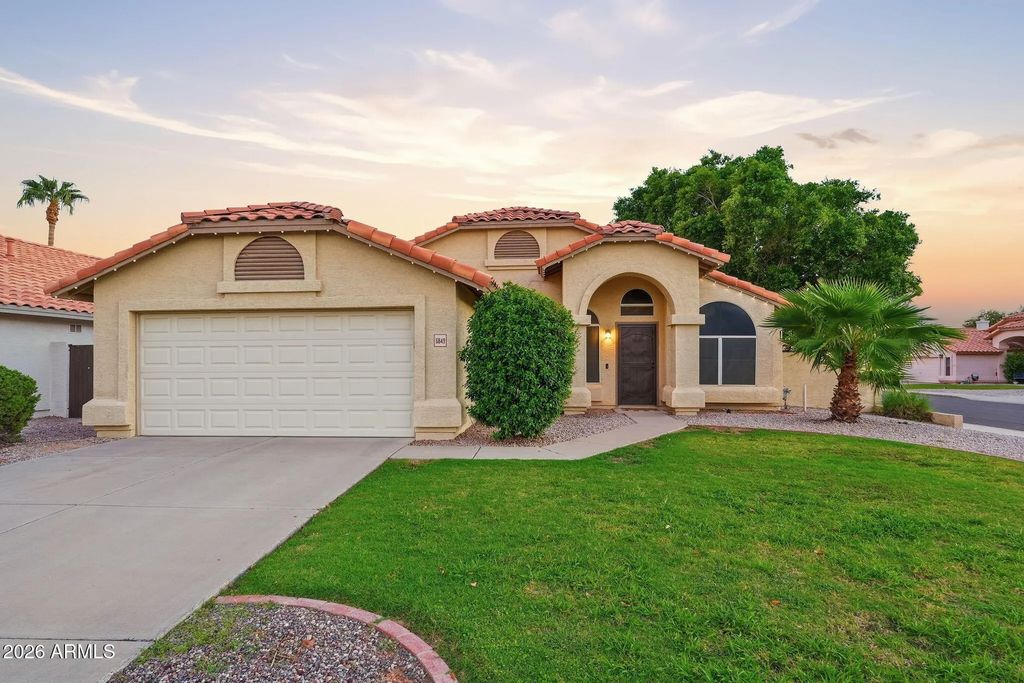 6849 E Lakeview Avenue, Mesa