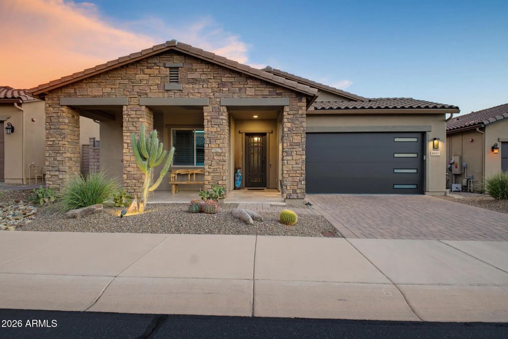 6037 E Hassayampa Circle, Scottsdale