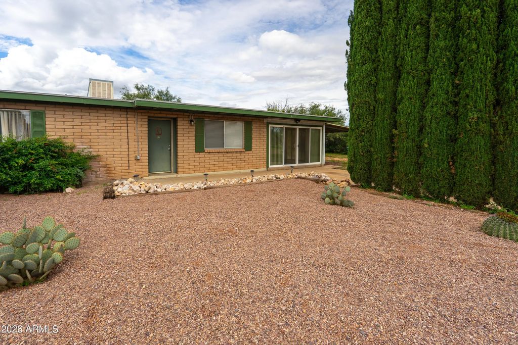79 E Hawthorne Street, Huachuca City