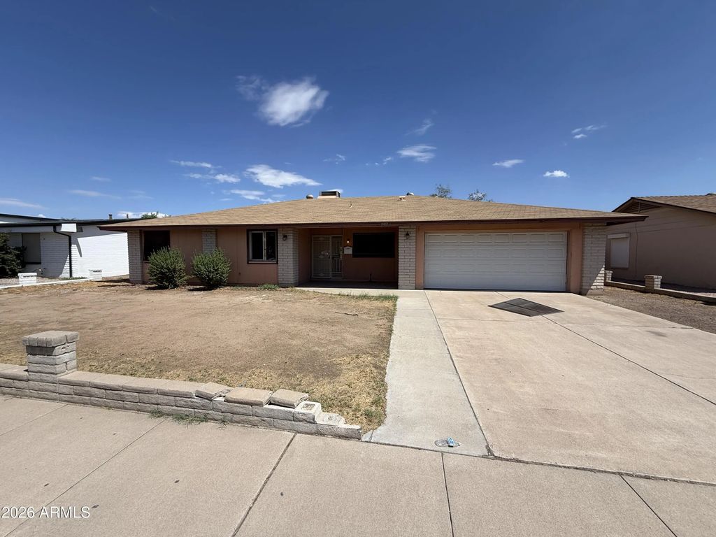 10037 N 43rd Avenue, Phoenix