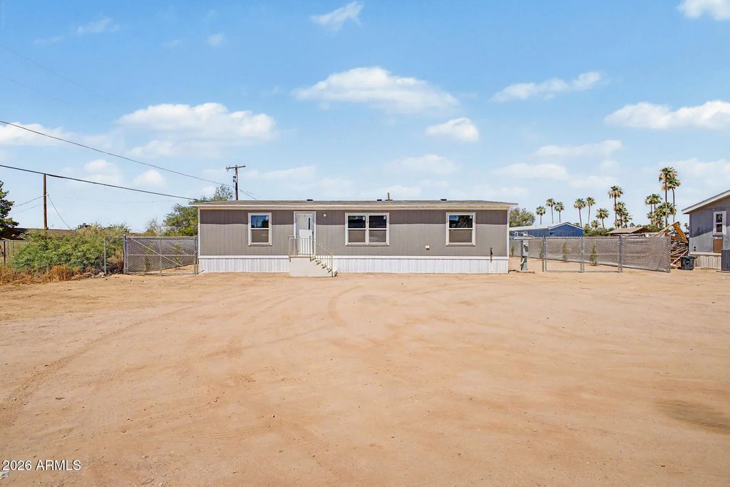 132 S 103rd Place, Mesa