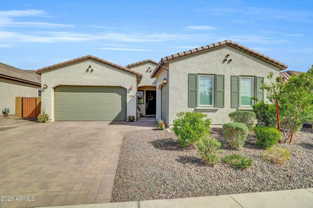 7696 W Honeysuckle Drive, Peoria