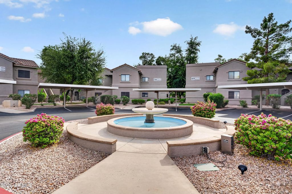 15225 N 100th Street (unit 1209), Scottsdale