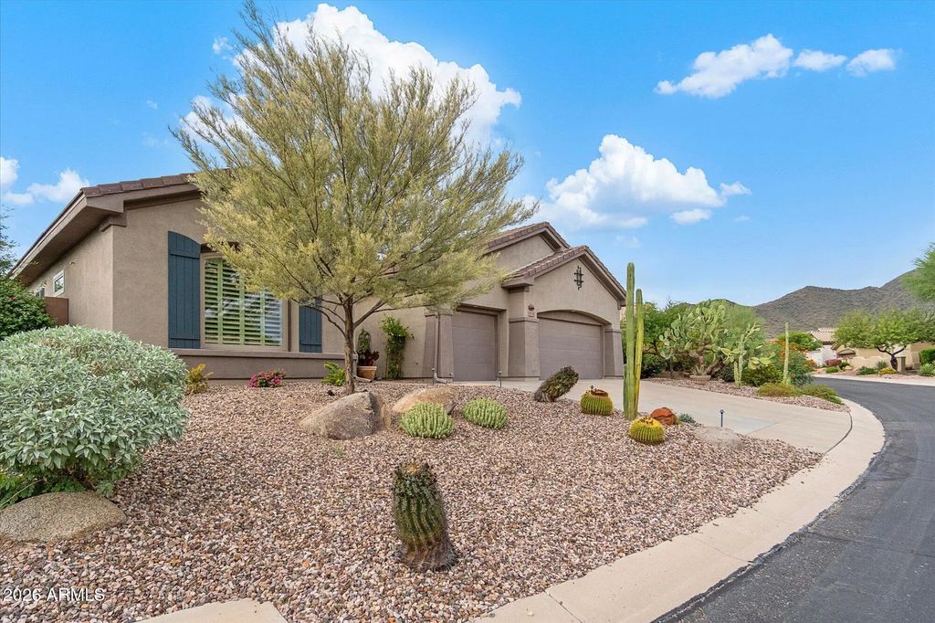41738 N Iron Horse Drive, Anthem