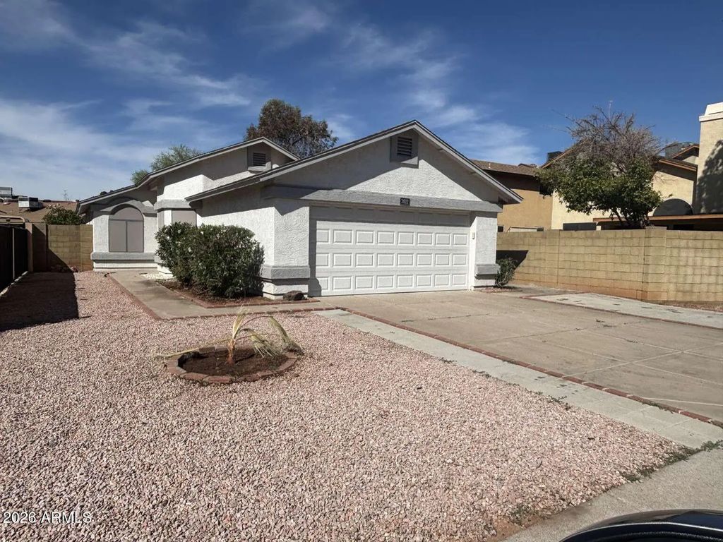 3622 W Marco Polo Road, Glendale