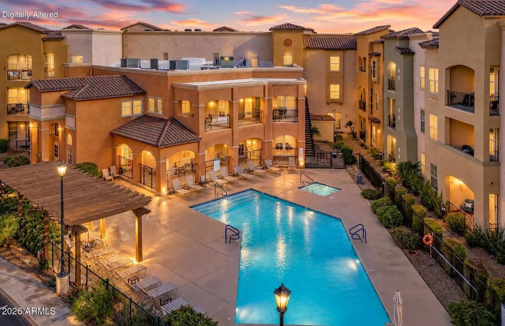 14575 W Mountain View Boulevard (unit 12104), Surprise